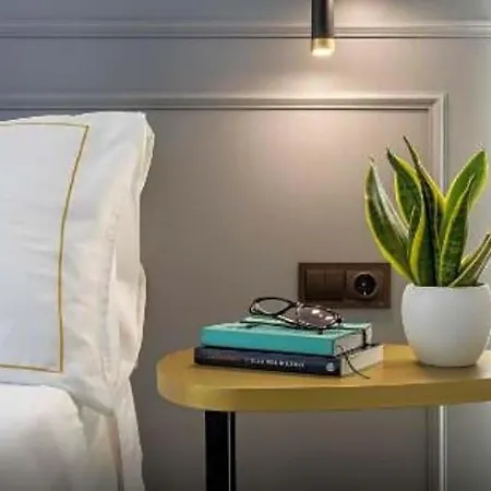 Cal Roure Boutique Hotel 4*